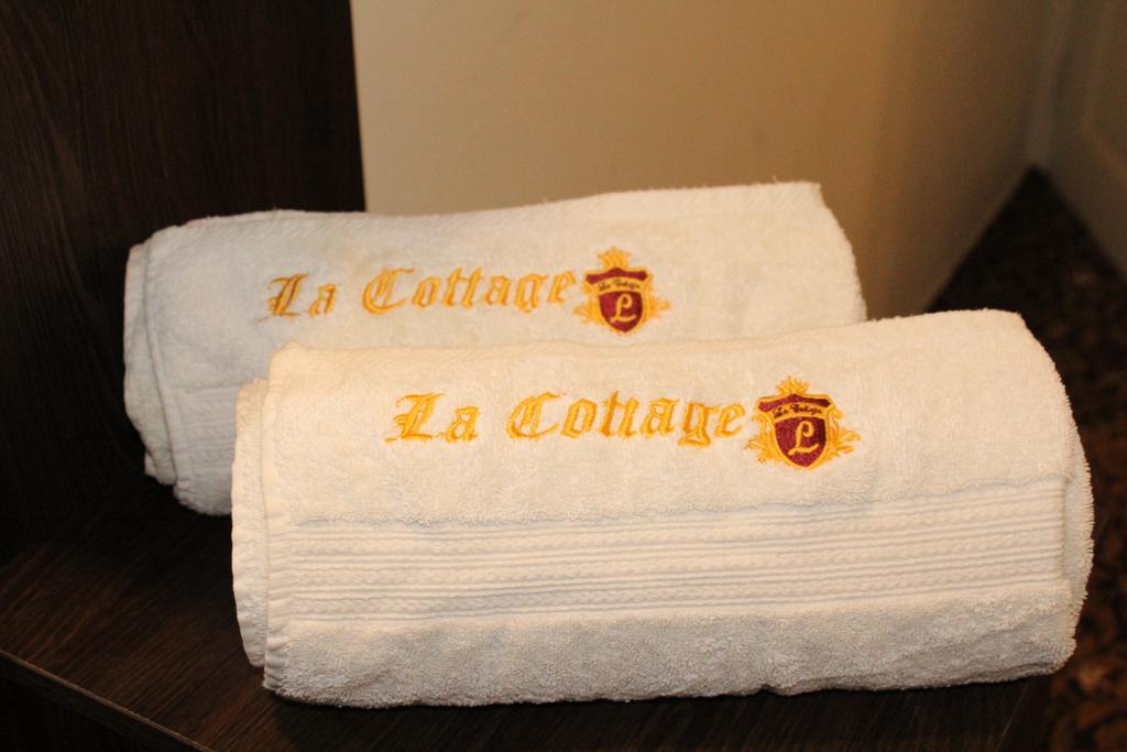 La Cottage Boutique Hotel & Restaurant Нувара-Элия Экстерьер фото